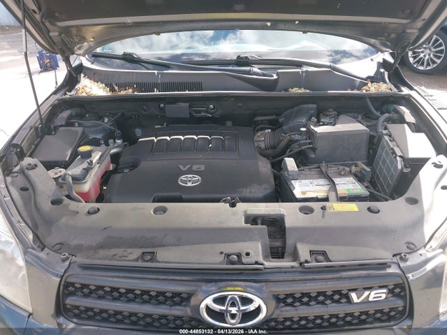 Toyota RAV4 Sport V6