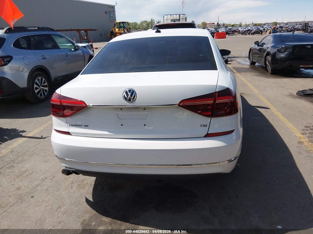 Volkswagen Passat 1.8t Se
