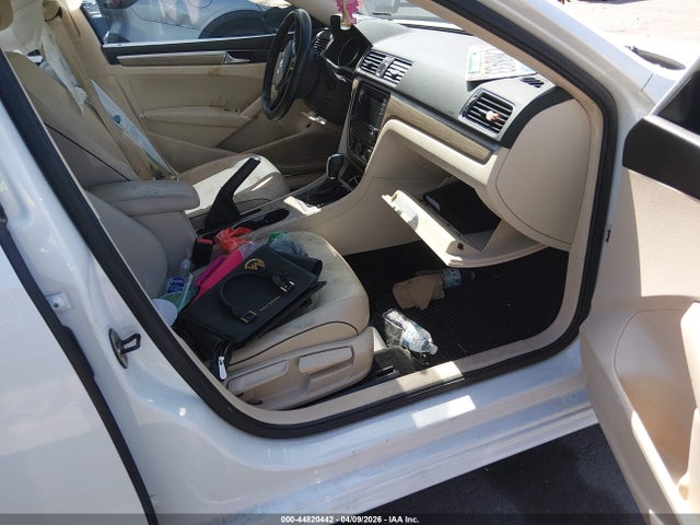 Volkswagen Passat 1.8t Se