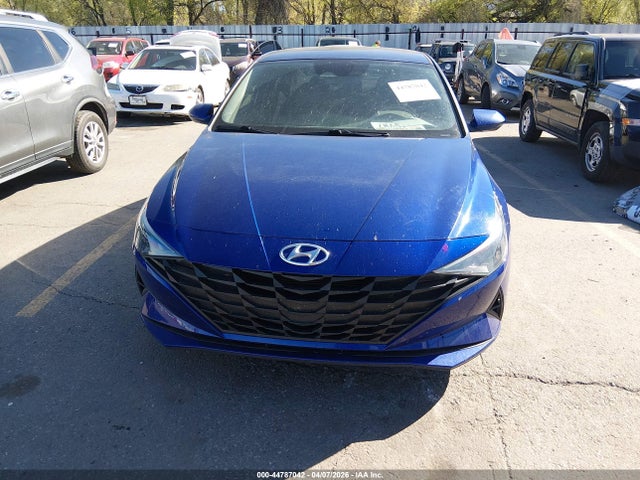 Hyundai ELANTRA Sel