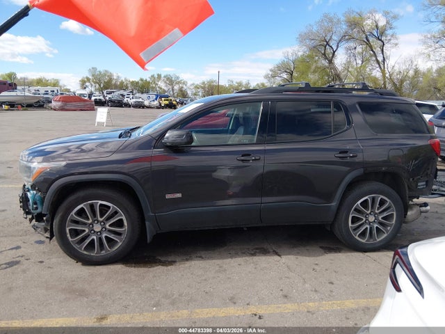 GMC Acadia Slt-1