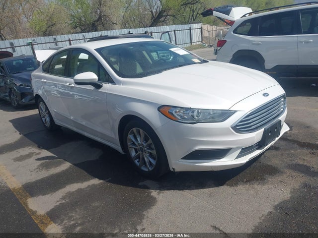 Salvage Ford Fusion Image