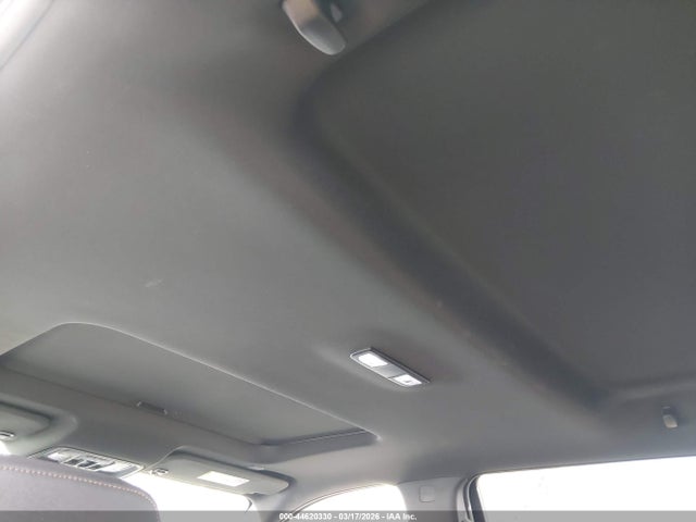 General Motors Sierra 3500HD 4wd  Standard Bed At4