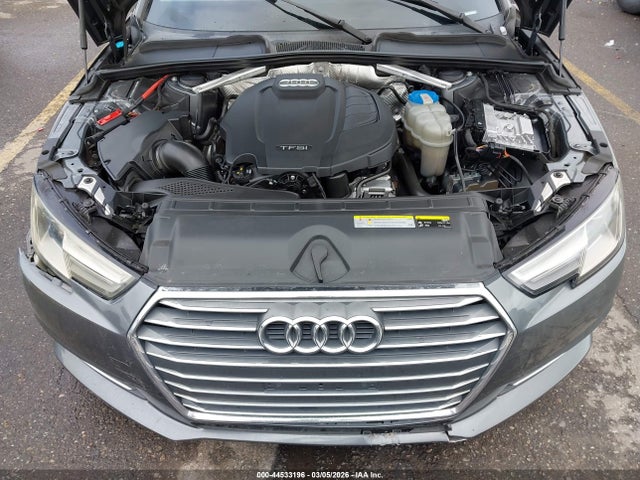Audi A4 2.0t Premium