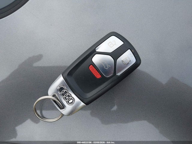 Audi A4 2.0t Premium