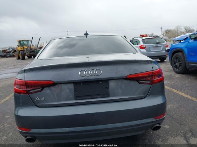 Audi A4 2.0t Premium