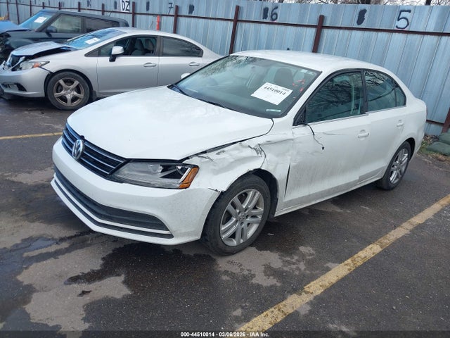 Volkswagen Jetta 1.4t S
