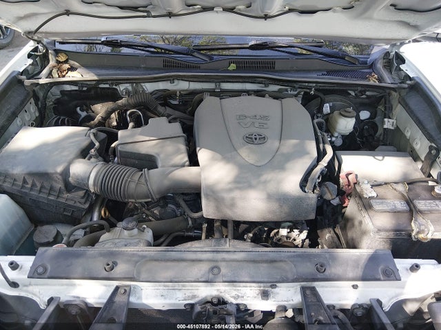 Toyota Tacoma Sr5 V6