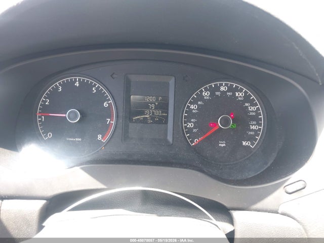 Volkswagen Jetta 2.0l S