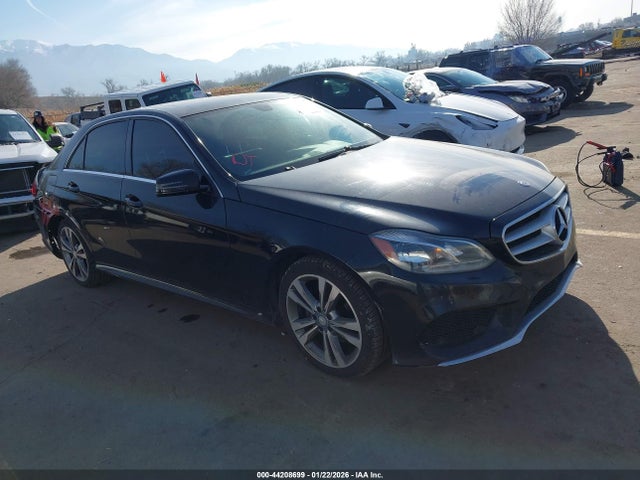 Salvage Mercedes-Benz E-Class Image