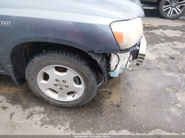Toyota Highlander Limited V6