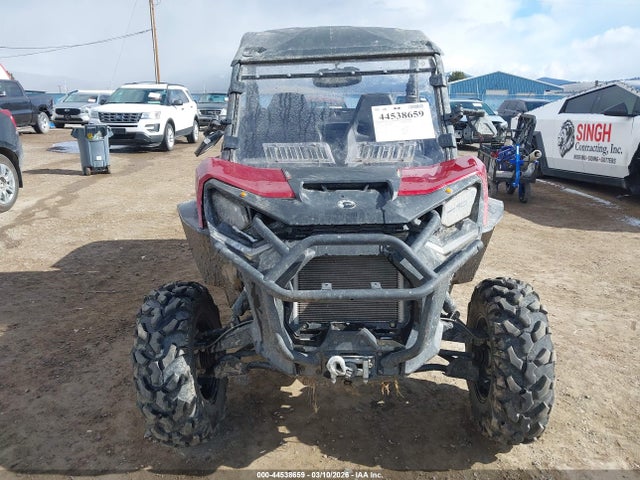 Can-Am Commander