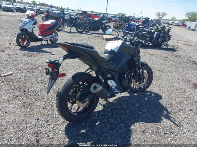 Yamaha Mt-03