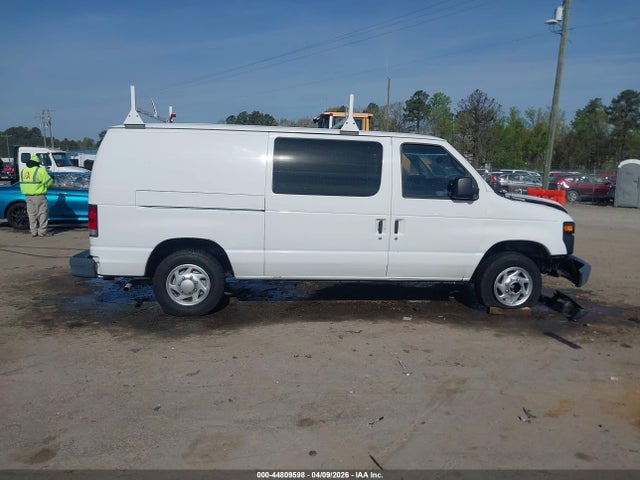 Ford E-150 Commercial