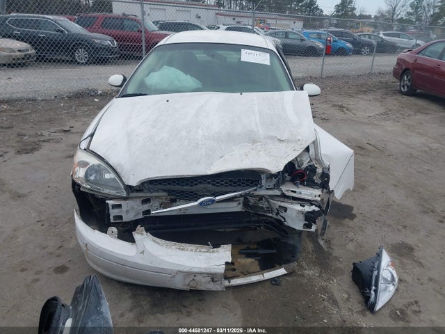 Ford Taurus Ses