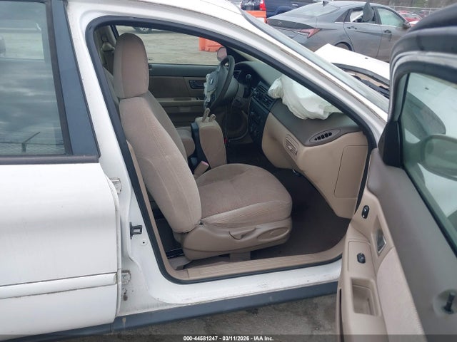 Ford Taurus Ses