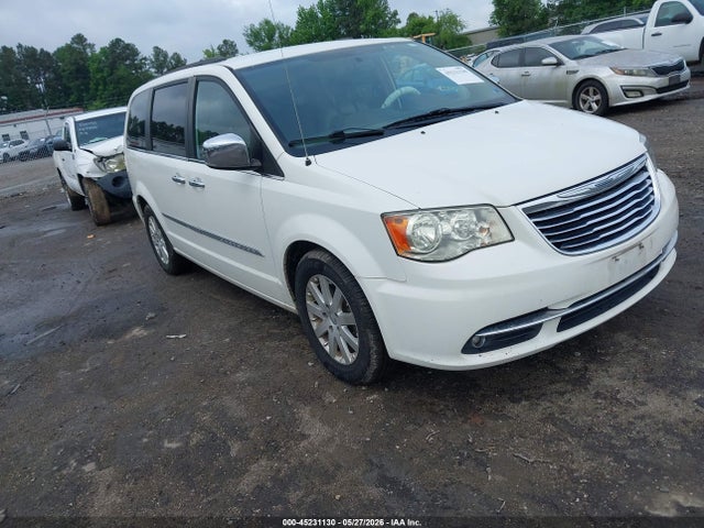 Salvage Chrysler Town & Country Image