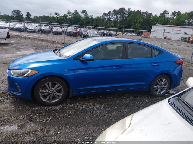 Hyundai ELANTRA Value Edition
