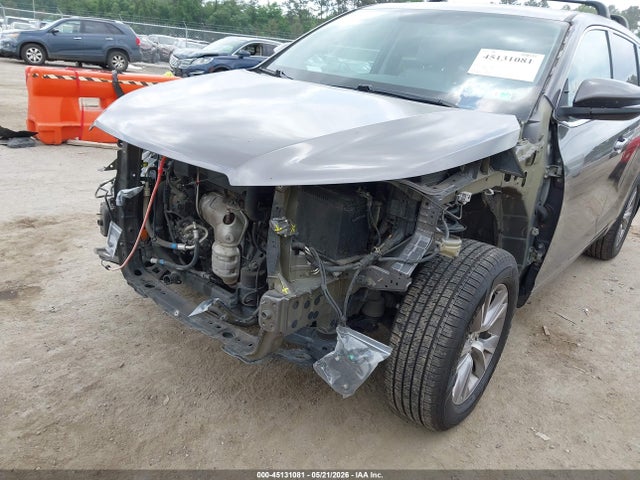 Toyota Highlander Le Plus V6