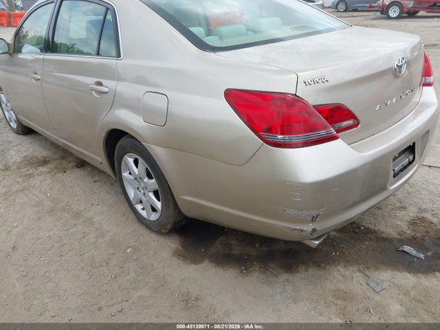 Toyota Avalon Xl