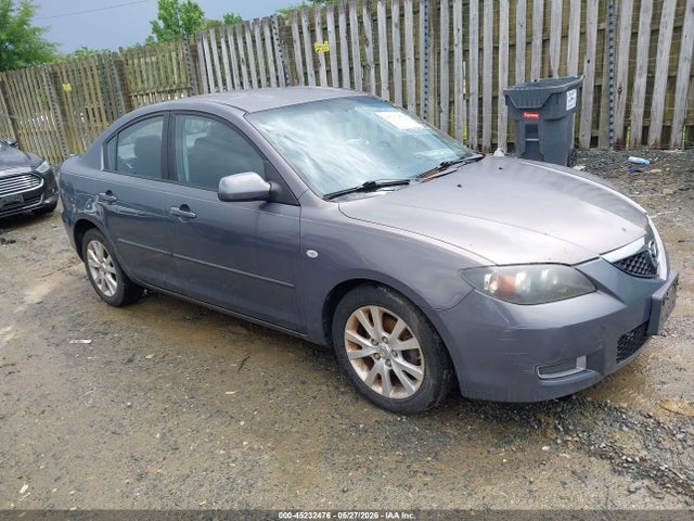 Salvage Mazda Mazda3 Image