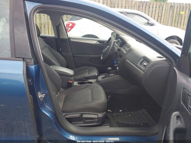 Volkswagen Jetta 1.8t Se