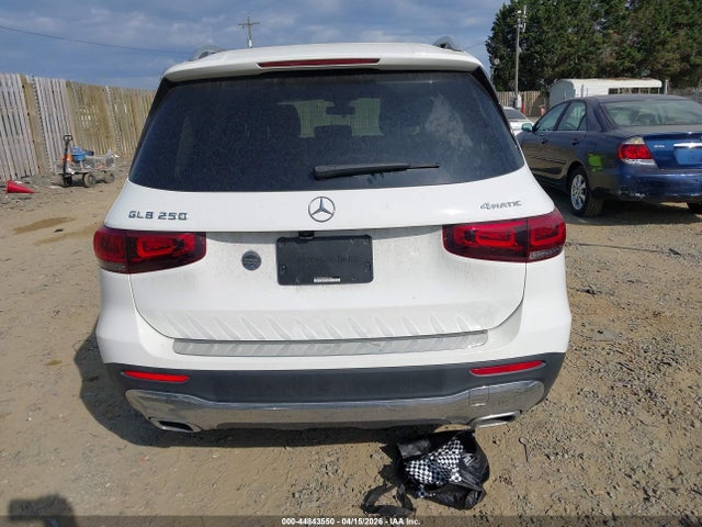Mercedes-Benz GLB 4matic