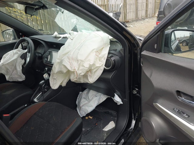 Nissan Kicks Sr Xtronic Cvt