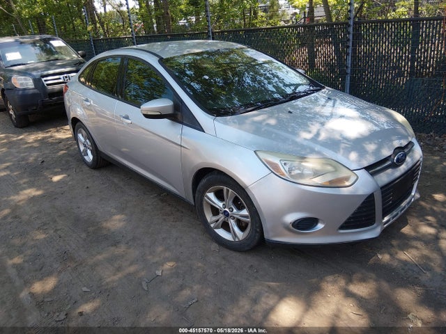 Salvage Ford Focus Image