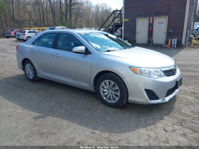 Salvage Toyota Camry Image