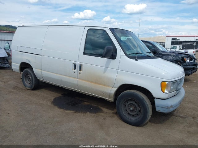 Salvage Ford E-150 Image