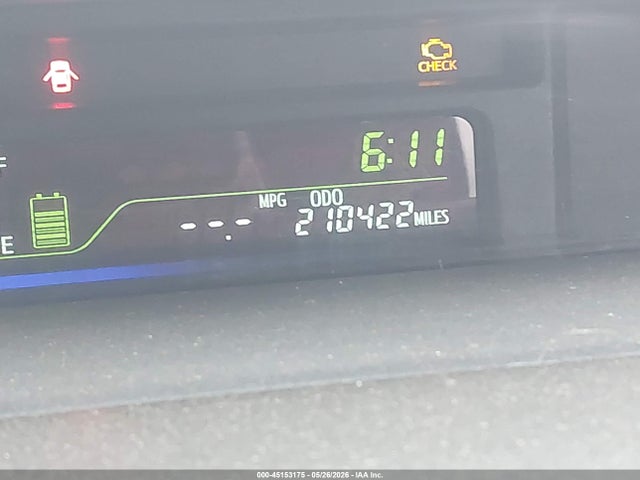 Toyota Prius v Two