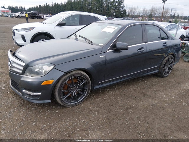 Mercedes-Benz C-Class Sport 4matic
