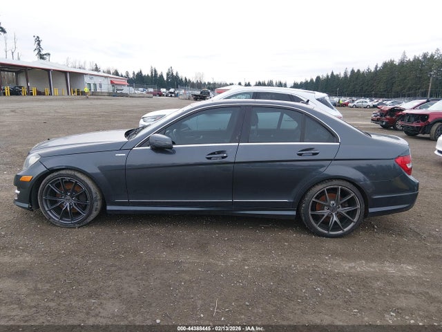 Mercedes-Benz C-Class Sport 4matic