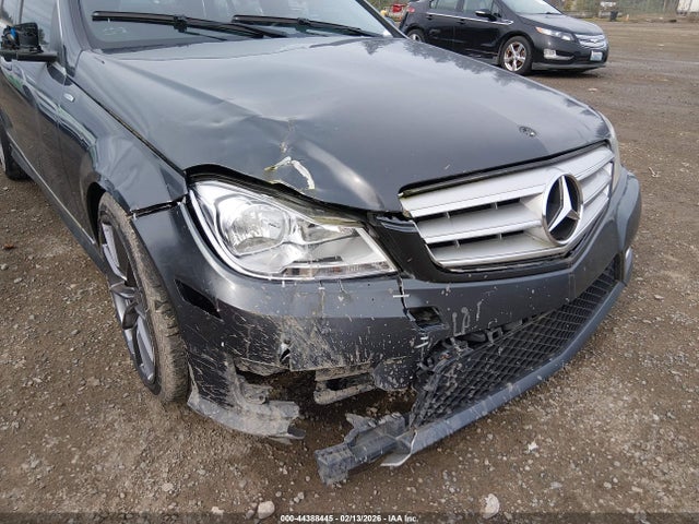 Mercedes-Benz C-Class Sport 4matic