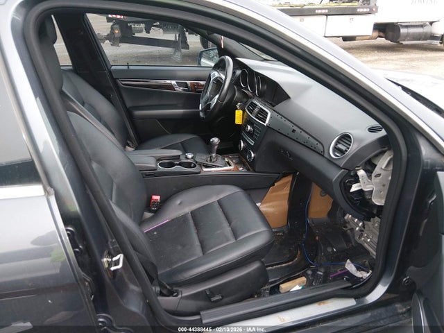 Mercedes-Benz C-Class Sport 4matic