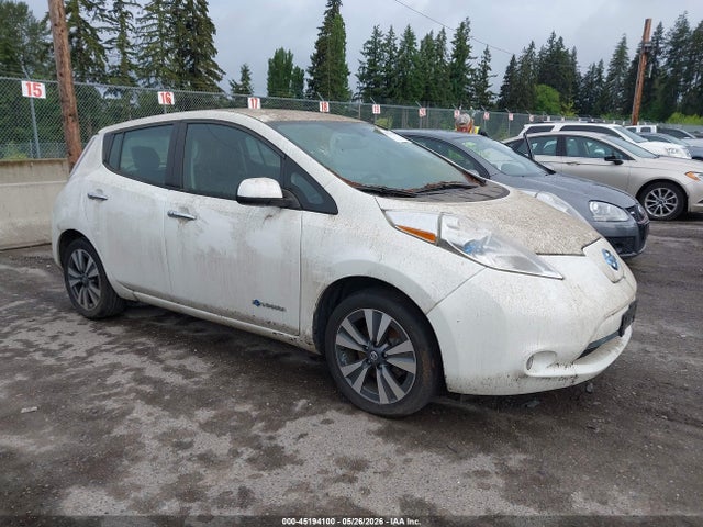 Salvage Nissan LEAF Image