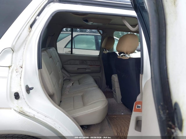 INFINITI Qx Luxury