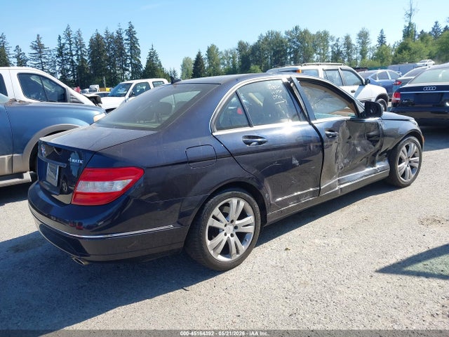 Mercedes-Benz C-Class Luxury 4matic