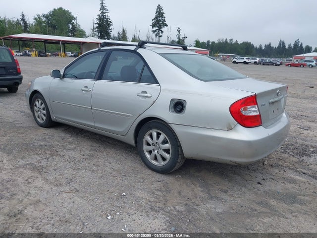 Toyota Camry Xle V6
