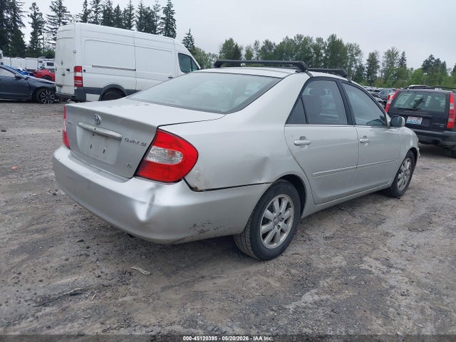 Toyota Camry Xle V6