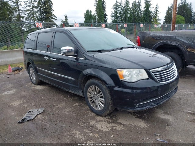 Salvage Chrysler Town & Country Image