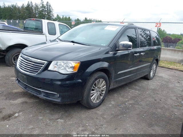 Chrysler Town & Country Limited