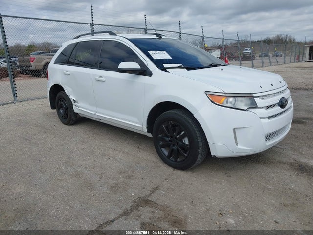 Salvage Ford Edge Image