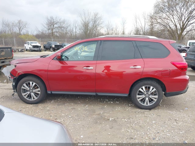 Nissan Pathfinder Sv