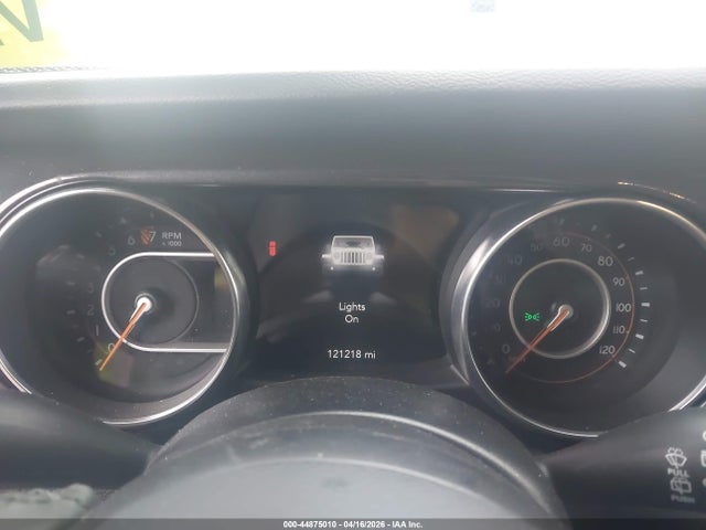 Jeep Wrangler Sport Altitude 4x4