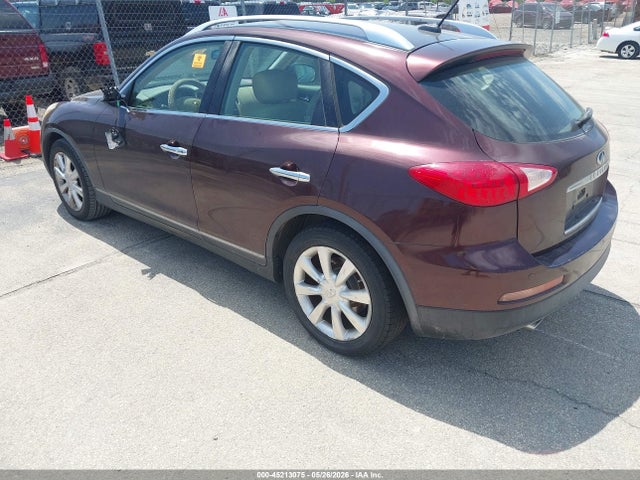 INFINITI Ex Journey