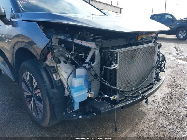 Nissan Rogue Sv Intelligent Awd