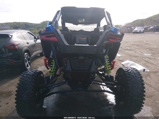 Polaris RZR Turbo R Premium Ride Command