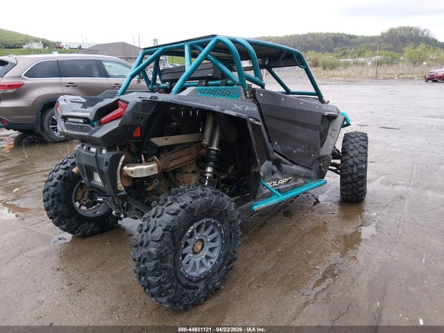 Polaris RZR Xp 1000
